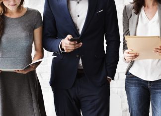 Az öltözködés is lehet üzleti döntés üzleti viselet